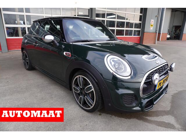 Mini John Cooper Works Mini 2.0 232PK Chili Automaat Nr. V248 | Airco | Adaptive Cruise | Navi | Panorama dak