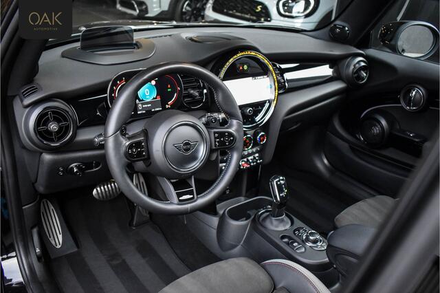 Mini John Cooper Works Mini 2.0 F1 Aut. | Navi | Panorama | Head-Up | H&K | Camera | 18"LM | Midnight Black