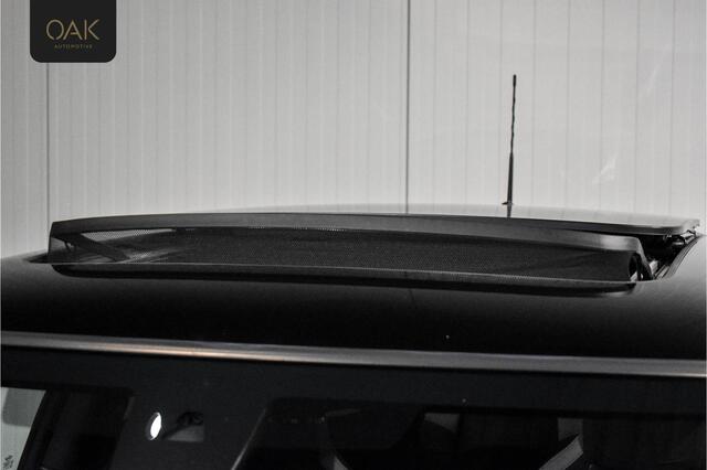 Mini John Cooper Works Mini 2.0 F1 Aut. | Navi | Panorama | Head-Up | H&K | Camera | 18"LM | Midnight Black