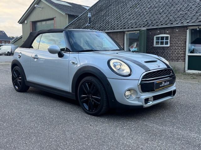 Mini John Cooper Works Mini Cabrio 2.0 S 192Pk JCW AUTOMAAT XENON UNION JACK NAVI ECC 96000KM!!!