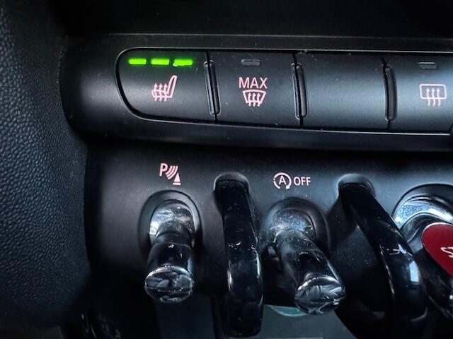 Mini John Cooper Works Mini Cabrio 2.0 S 192Pk JCW AUTOMAAT XENON UNION JACK NAVI ECC 96000KM!!!