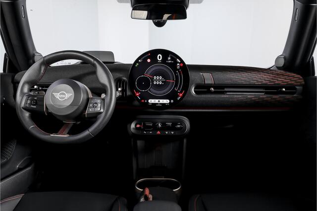 Mini John Cooper Works Mini 2.0 JCW XL 232PK - Automaat | S/K Panodak | Dig. Cockpit | Adapt. Cruise | Elek. Stoelen-+massage+verwarming | PDC | 360 Camera | NAV + App. Connect | ECC | Harman/Kardon | LM 18" | 5785