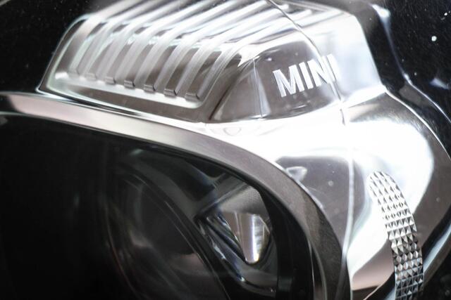 Mini John Cooper Works Mini 2.0 Chili | DRIVER ASSISTANCE PACK | PANORAMADAK | HEAD UP | DAB | APPLE