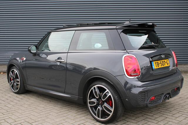 Mini John Cooper Works Mini 2.0 JCW-Pack 231PK Panoramadak Vol-Leder Harmon Kardon
