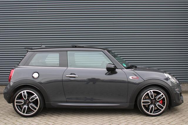 Mini John Cooper Works Mini 2.0 JCW-Pack 231PK Panoramadak Vol-Leder Harmon Kardon