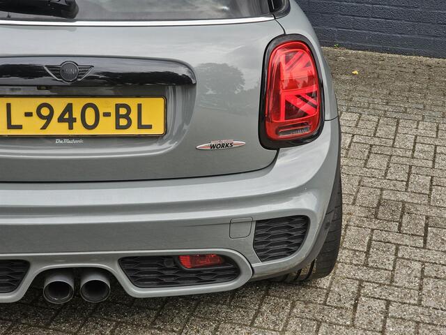 Mini John Cooper Works Mini 2.0 COOPER Chili / ADAPT. CRUISE / PANO / HUD / LEDER / STOELVERW.