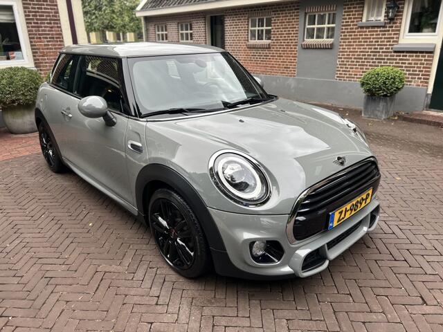 Mini John Cooper Works Mini 1.5 JCW Pack, Navi, Carplay, Sportstoelen, NL-auto