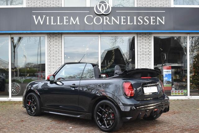 Mini John Cooper Works Mini Cabrio 2.0 JCW XL ACC Camera LED Massag