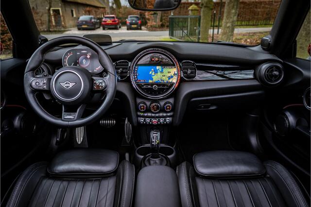 Mini John Cooper Works Mini Cabrio 2.0 Harman Kardon HUD 18" Leder