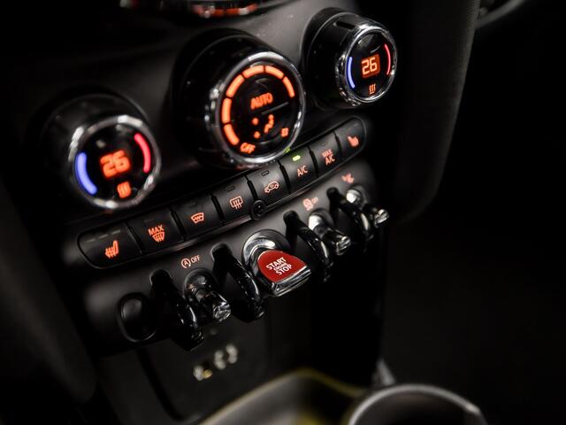 Mini John Cooper Works S Cabriolet 2.0 Cooper Chili 232Pk Automaat (GROOT NAVI, HEAD-UP DISPLAY, HARMAN/KARDON, CAMERA, STOELVERWARMING, KEYLESS, LED KOPLAMPEN, NIEUWSTAAT)