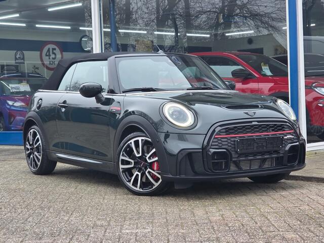 Mini John Cooper Works Mini Cabrio 2.0 JCW Pack