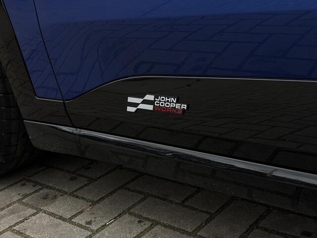 Mini John Cooper Works Mini Aceman E JCW M 54.2 kWh - Pakket M -