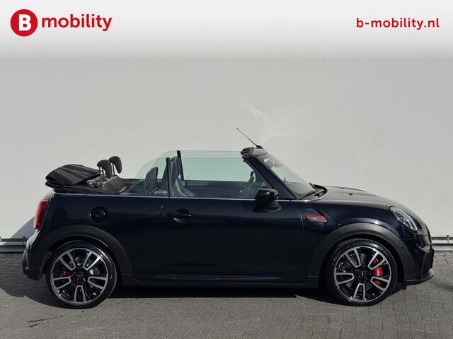 Mini John Cooper Works Cabrio 2.0 JCW Pack Automaat Head-Up Display | Adaptive Cruise Control | Achteruitrijcamera | Harman Kardon Sound System | Stoel/Stuurverwarming | Adaptief onderstel