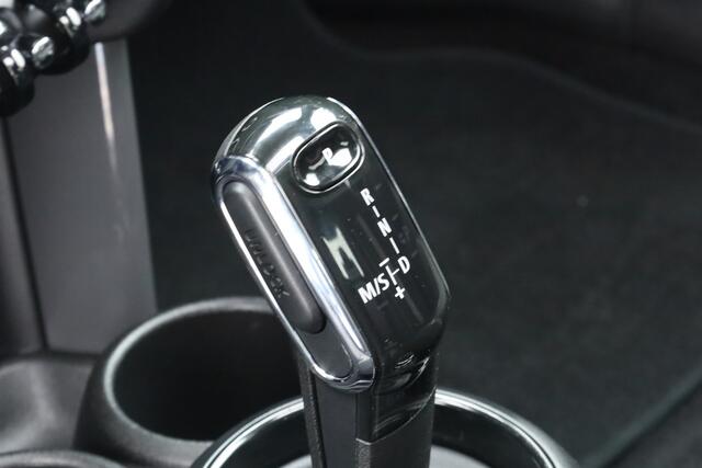 Mini John Cooper Works Mini 1.5 Cooper | Orig. NL | S/K-Dak | Harman/Kardon | Cruise | Climate | Nav+CarPlay | PDC | Sfeerverl. V