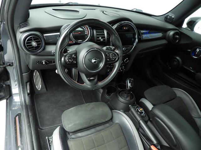 Mini John Cooper Works 3-deurs Aut. Chili + Panoramadak + Adaptief + Harman-Kardon