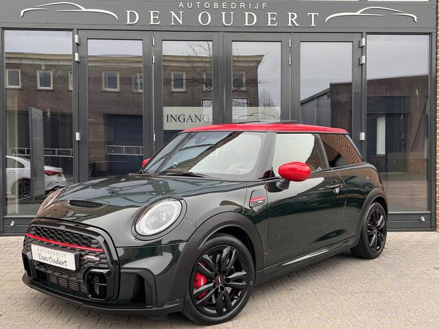 Mini John Cooper Works Mini 2.0 JCW AUT. PANO/CARPLAY/LEDER CHESTER