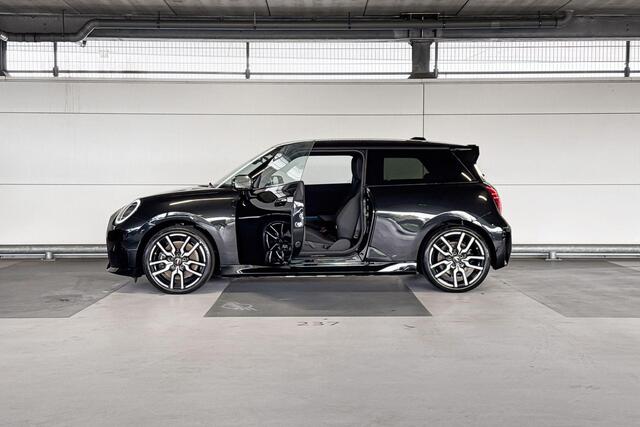 Mini John Cooper Works Mini E Cooper M 40.7 kWh