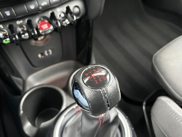 Mini John Cooper Works Mini 1.5 Cooper Chili | JCW | Groot Navi | Harman/Kardon | Leder | LED | Cruise & Climate Control | PDC | Interesse? Bel of App naar: 06 30 51 05 90