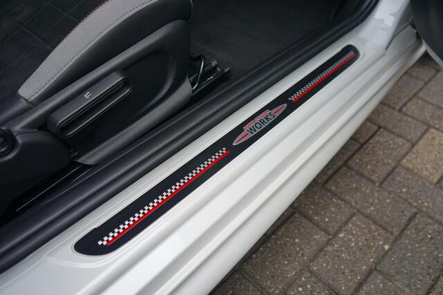 Mini John Cooper Works S 2.0 Cooper