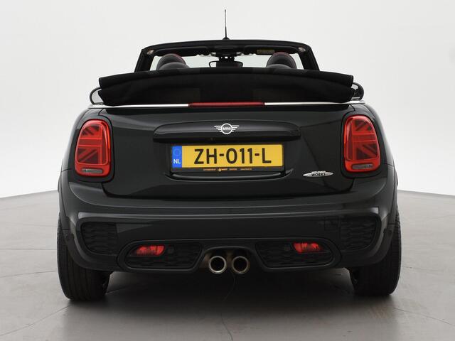 Mini John Cooper Works Mini Cabrio 2.0 JCW 231 PK REBEL GREEN | JCW STOELEN | ADAPTIVE CRUISE | ORIG. NL