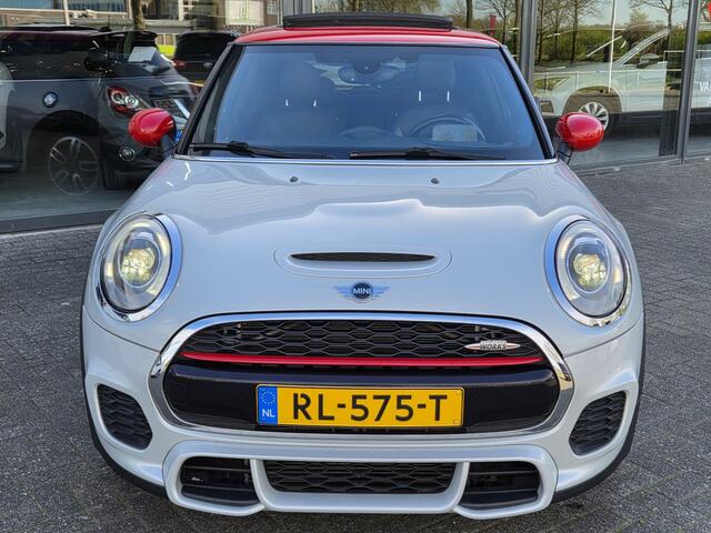Mini John Cooper Works Mini 2.0 Chili | Pano | Head up | JCW | Camera