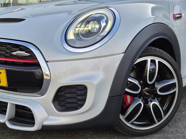 Mini John Cooper Works Mini 2.0 Chili | Pano | Head up | JCW | Camera