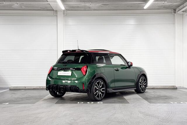 Mini John Cooper Works 3-Deurs XL | Panoramadak | Head-Up Display | Harman/Kardon | Comfort Access | Stuurwielverwarming | Stoelverwarming | Driving Assistant Plus