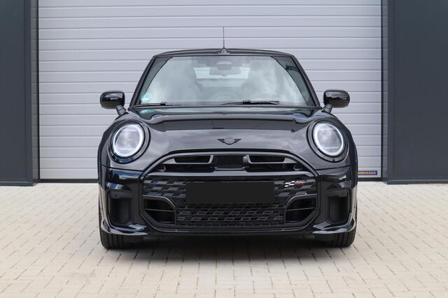 Mini John Cooper Works Cabrio S Cooper | In Mei beschikbaar !