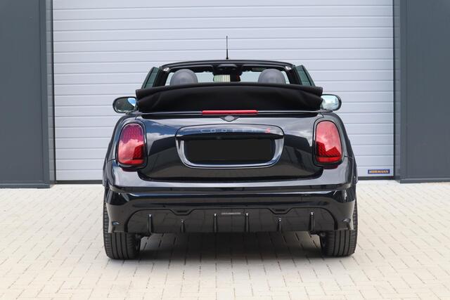 Mini John Cooper Works Cabrio S Cooper | In Mei beschikbaar !
