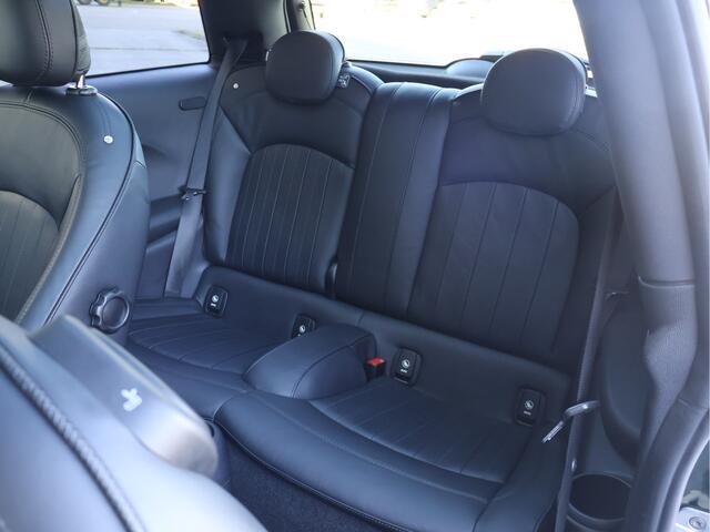 Mini John Cooper Works Mini 2.0 Chili Rebel Green | Harman/Kardon | Pano | HUD | Automaat