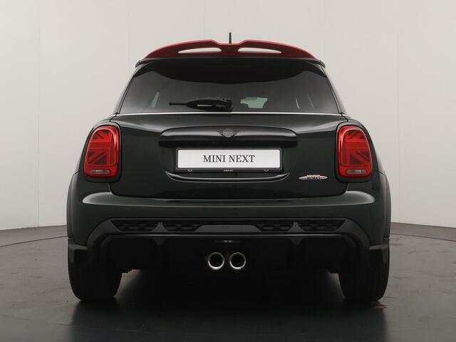 Mini John Cooper Works 3-deurs JCW-Pack | Stoel- en Stuurverwarming | Adaptive Cruise | Harman Kardon | Panoramadak