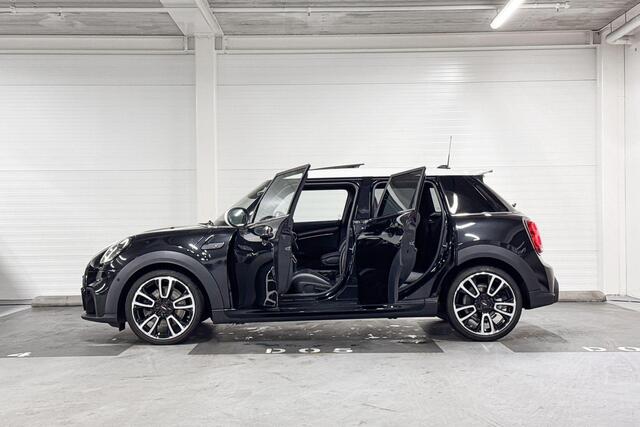 Mini John Cooper Works 5-Deurs S Cooper | Harman/Kardon | Panoramadak | Achteruitrijcamera
