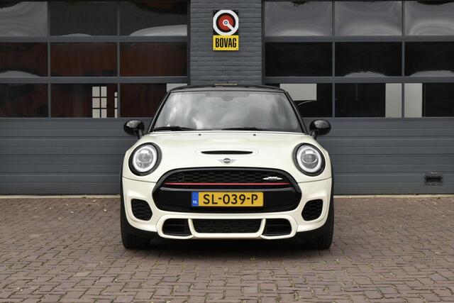 Mini John Cooper Works 3-Deurs 2.0 Chili