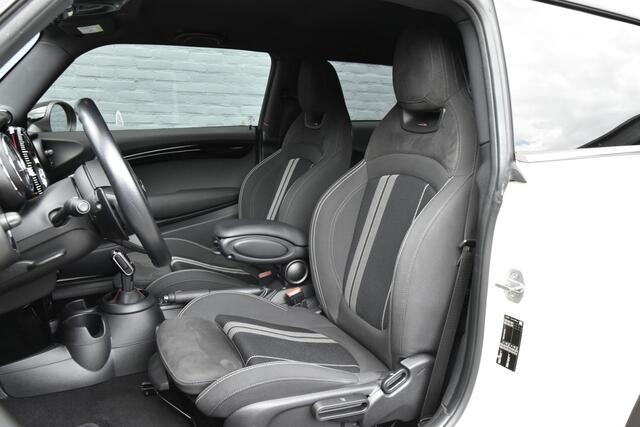 Mini John Cooper Works 3-Deurs 2.0 Chili