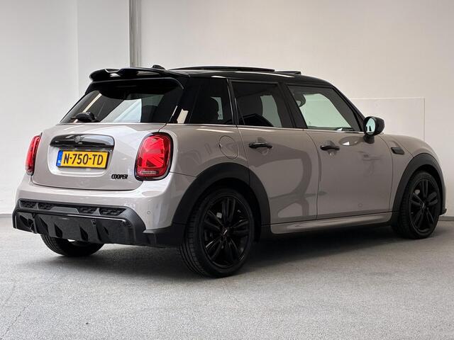 Mini John Cooper Works 1.5 Cooper JCW | PANO | CAMERA | CARPLAY | MATRIX LED |