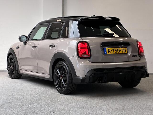 Mini John Cooper Works 1.5 Cooper JCW | PANO | CAMERA | CARPLAY | MATRIX LED |