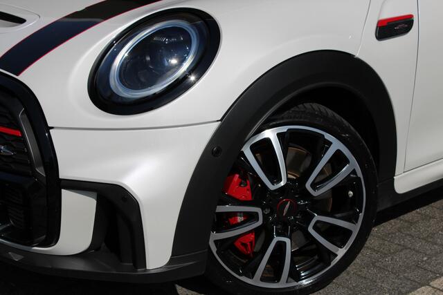 Mini John Cooper Works Cabrio Automaat / Sportstoelen / Comfort Access / Achteruitrijcamera / Active Cruise Control / Harman-Kardon / Head-Up