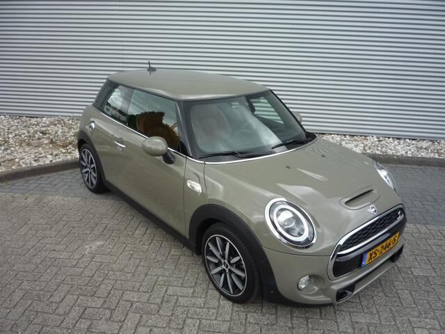 Mini MINI 2.0 (192Pk) Cooper S Chili-Serious Navi HUD Leder Géén Afleverko
