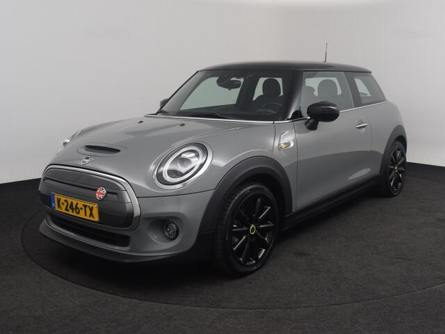 Mini MINI Essential 33 kWh | Camera o Keyless o CarPlay o Stoelverwarming