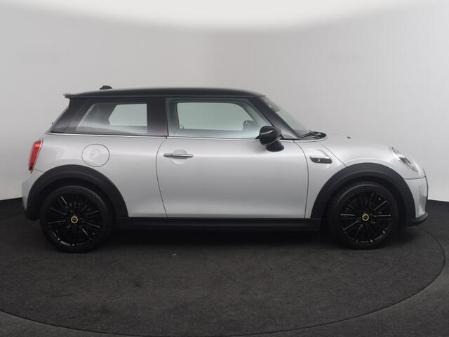 Mini MINI Classic 33 kWh | Camera o Keyless o CarPlay o Stoelverwarming