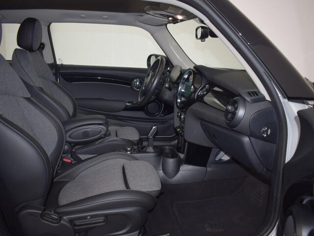 Mini MINI Classic 33 kWh | Camera o Keyless o CarPlay o Stoelverwarming