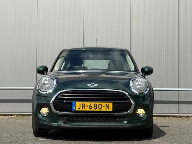 Mini MINI 1.5 Cooper - airco - pano - nap! Automaat - navi -
