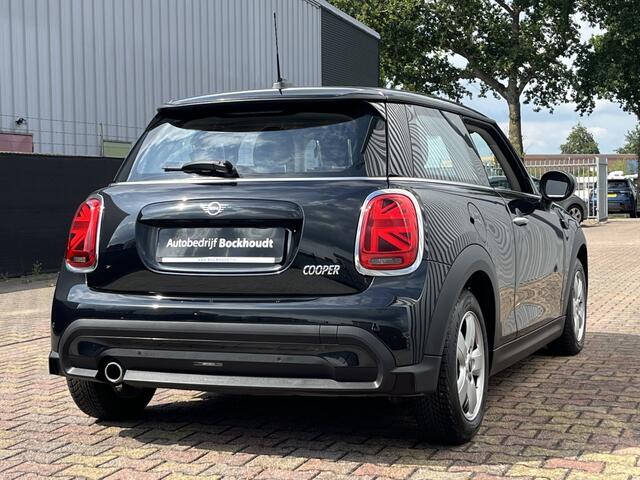 Mini MINI 1.5 136PK Cooper | Navigatie | Climate Control