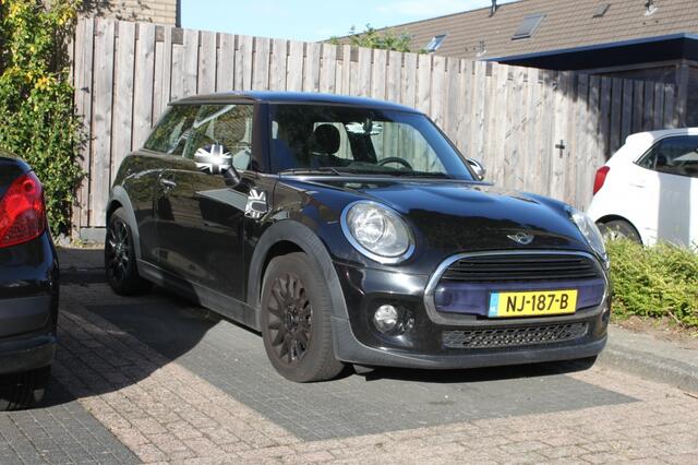Mini MINI 1.5 Cooper Business