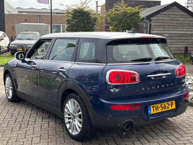 Mini MINI 1.5 Cooper Chili Clubman 2017 Blauw / WIt