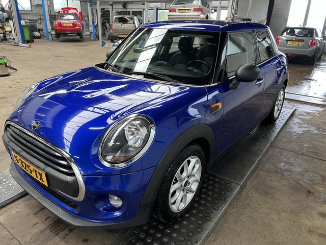 Mini MINI 1.5 Business Edition Clima Cruise Navi Pdc