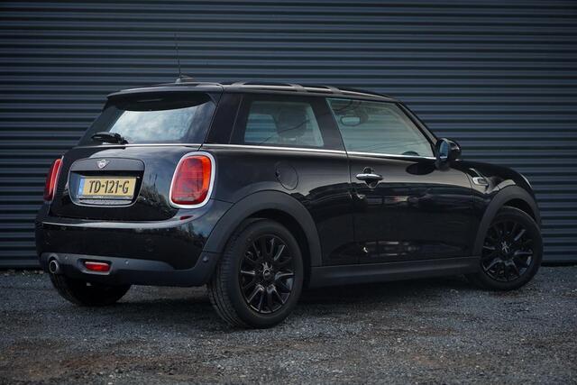 Mini MINI 1.5 Chili / Aut / Navi / Clima / Cruise / LED / Facelift