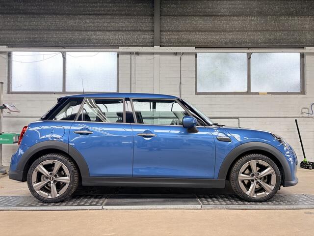 Mini MINI 5-deurs 1.5 Classic Facelift Navi Cruise Clima 17"Lmv Pdc