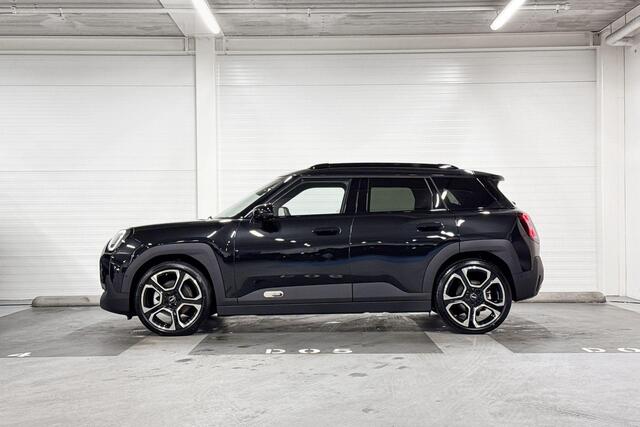 Mini MINI Aceman E Favoured L 42.5 kWh | 19 inch Hexagram Spoke 2-tone