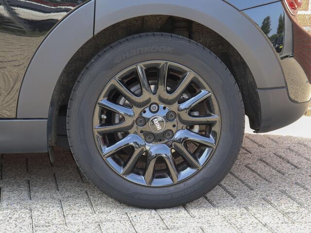 Mini ONE Mini 1.5 Automaat Business Edition | Navigatie | PDC | Cruise Control | Airco | 17" Lichtmetalen velgen | 5-Deurs